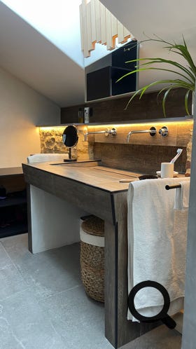 Photos gratuites de à l'intérieur, appartement, appui de fenêtre